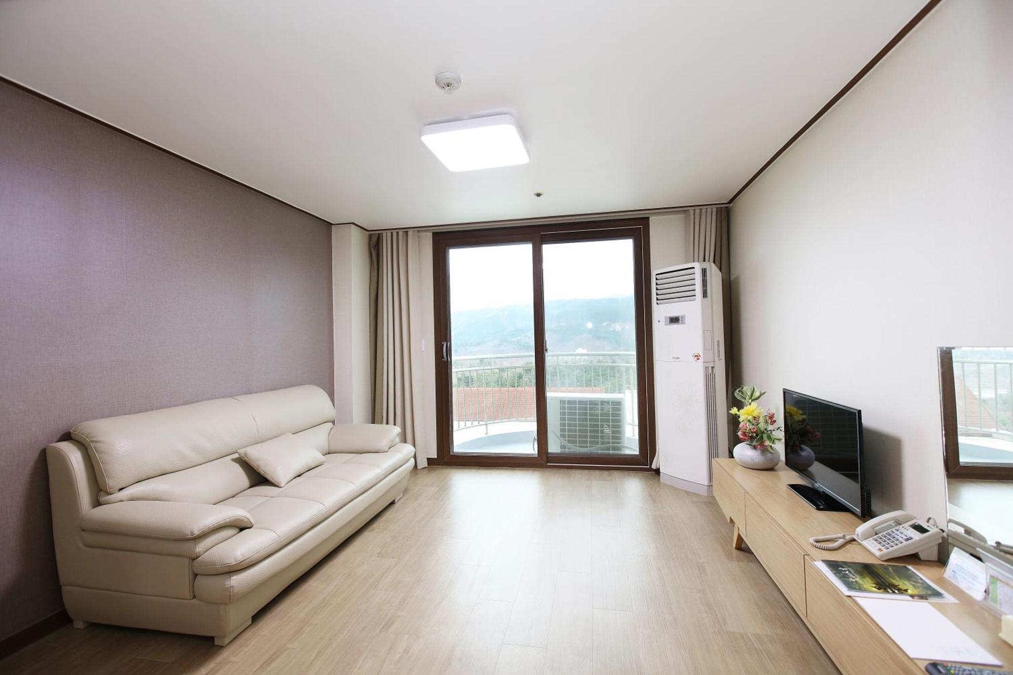 Ilsung Resort Sulak Goseong  Ngoại thất bức ảnh